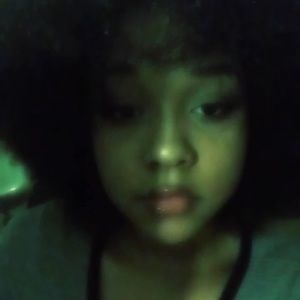 Meet your Posher, Khyia